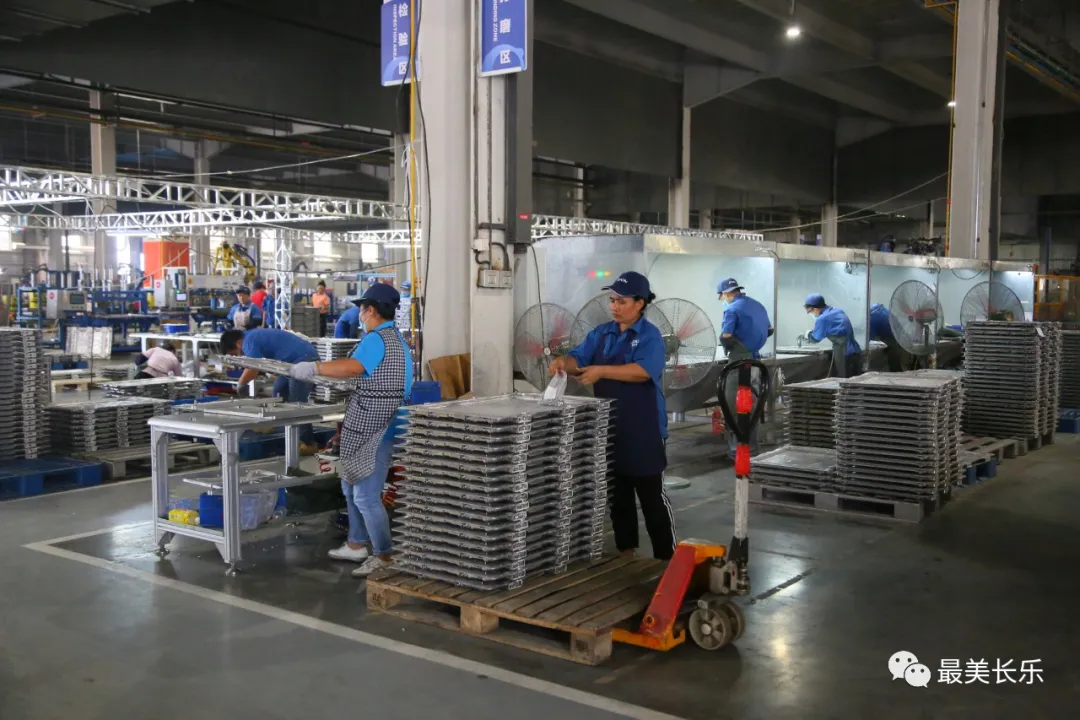 区领导调研工业互联网发展情况 区领导调研工业互联网发展情况