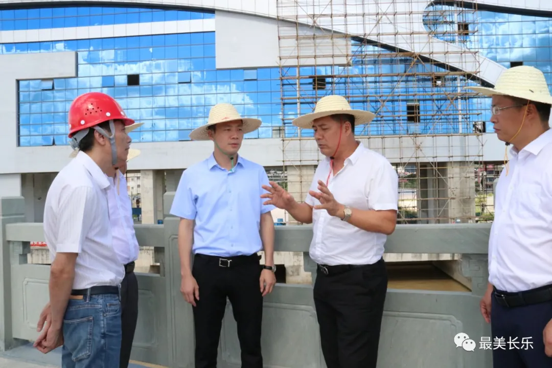 区领导带队开展“河长日”巡河暨调研推动重大水利项目建设活动 区领导带队开展“河长日”巡河暨调研推动重大水利项目建设活动