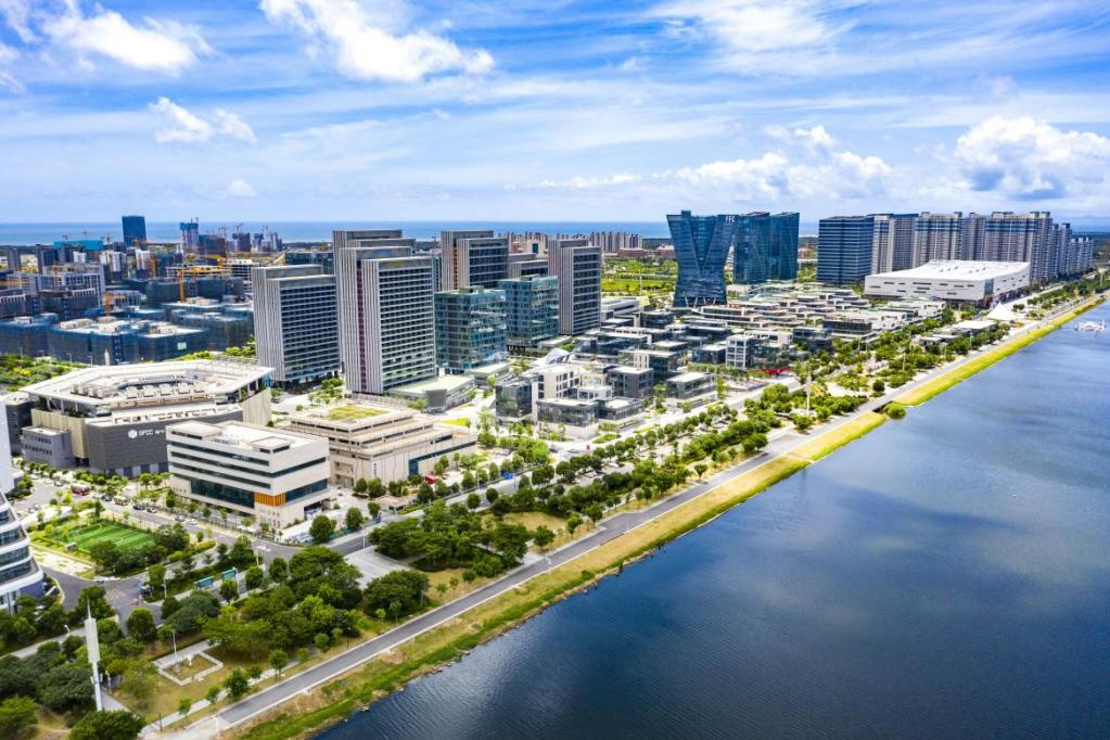 长乐:汇聚发展新动能 勇立潮头再出发 长乐:汇聚发展新动能 勇立潮头再出发