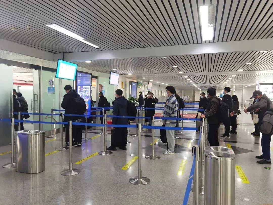 春运开启!福州机场旅客吞吐量预计近百万人次! 春运开启!福州机场旅客吞吐量预计近百万人次!