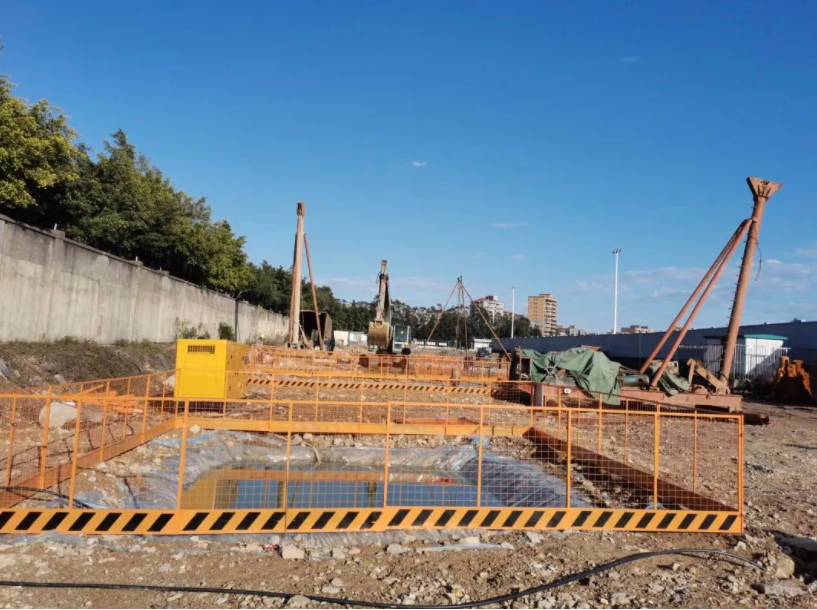 直通下沙海滨度假村!国道G228线港西特大桥首桩顺利开钻 直通下沙海滨度假村!国道G228线港西特大桥首桩顺利开钻