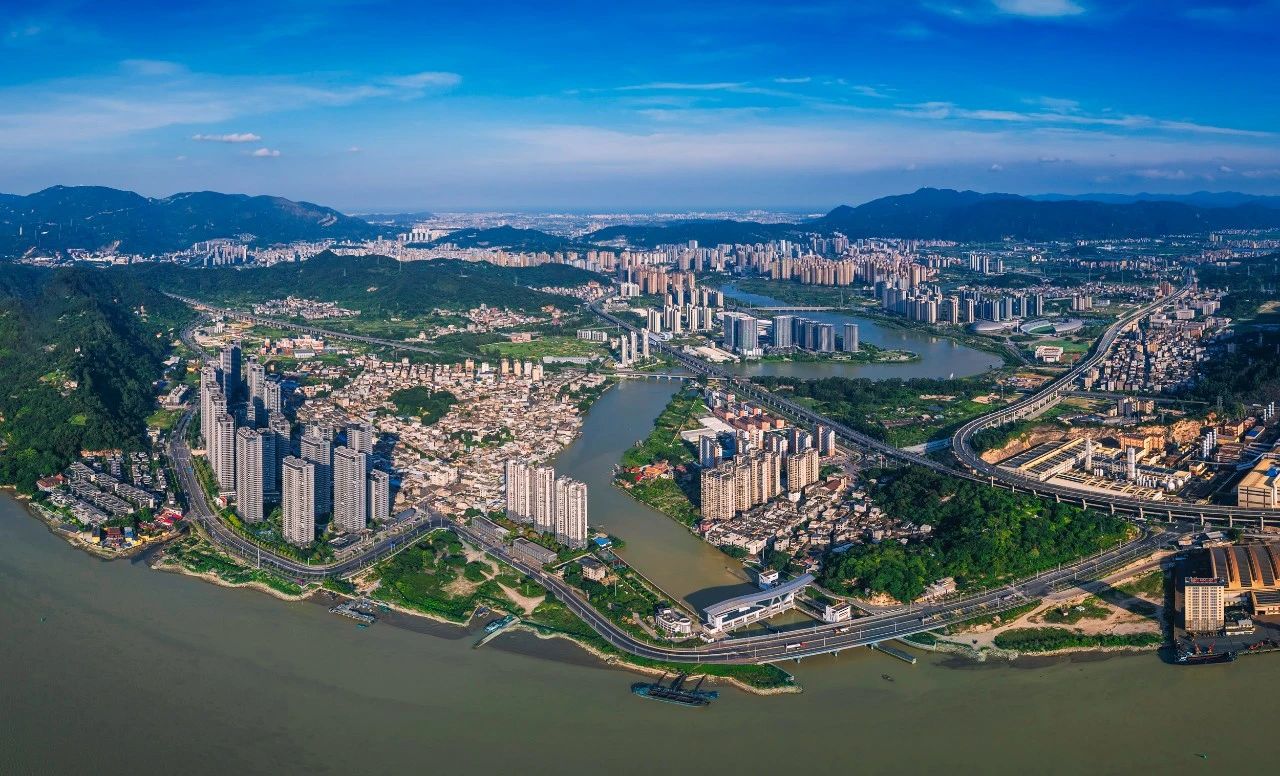 以奋发有为姿态 在改革浪潮中追光前行——习近平总书记来闽考察重要讲话在我区持续引发强烈反响 以奋发有为姿态 在改革浪潮中追光前行——习近平总书记来闽考察重要讲话在我区持续引发强烈反响