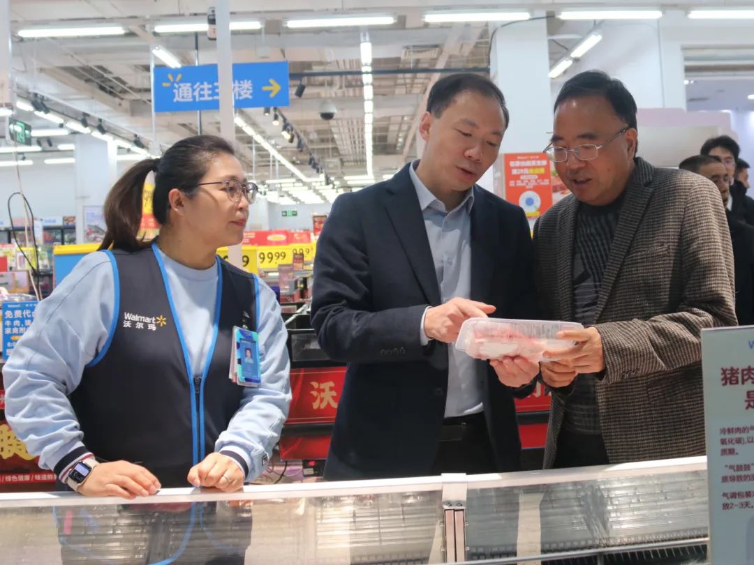 区领导检查节前安全生产暨市场供应、食品安全工作 区领导检查节前安全生产暨市场供应、食品安全工作