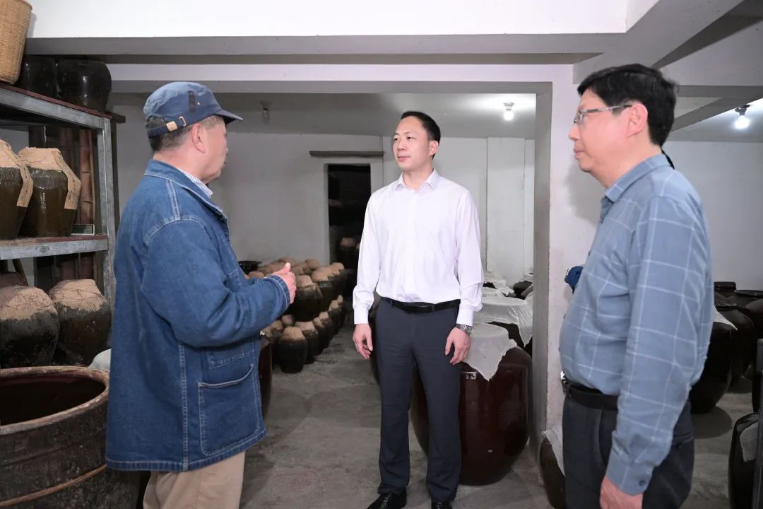区领导调研镇村有关工作 区领导调研镇村有关工作